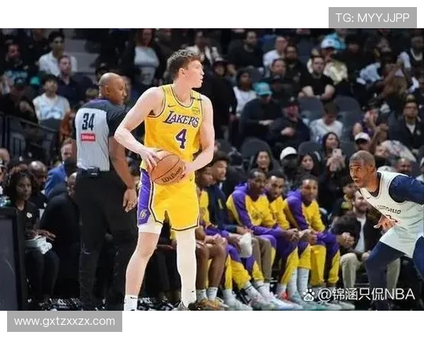 2016年马刺与步行者精彩对决回顾球队表现与关键时刻分析