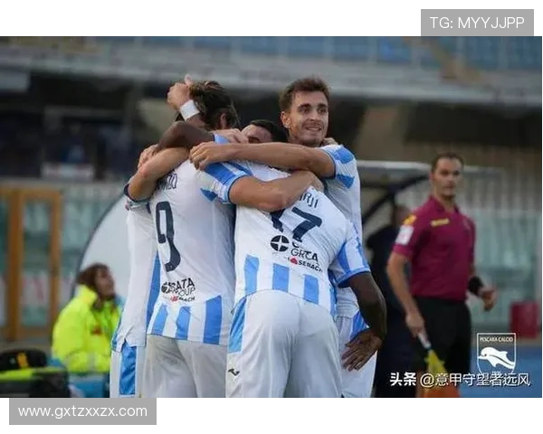 巴勒莫与福贾的激烈对决揭示意乙联赛的竞争魅力与球队实力较量