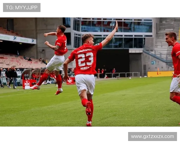 德乙菲尔特与基尔对决前瞻分析双方状态与战术探讨