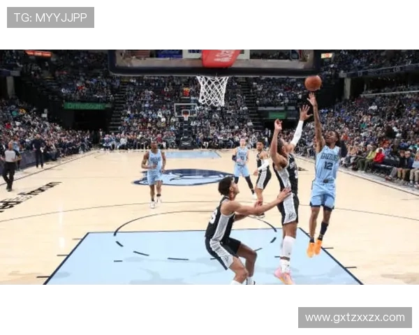 文班亚马首场比赛表现亮眼五次盖帽与字母哥精彩对决引发热议 文班亚马首场比赛表现亮眼五次盖帽与字母哥精彩对决引发热议