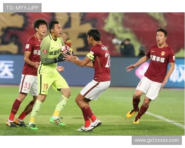 火箭队与雄鹿队激战正酣双方球员展现精彩表现引发球迷热议