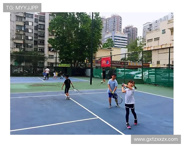 上海网球队的崛起与奋斗历程:一段关于梦想与坚持的网球纪实 上海网球队的崛起与奋斗历程:一段关于梦想与坚持的网球纪实