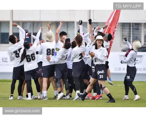 广州飞盘队与南京飞盘队赛后战术分析与总结探讨